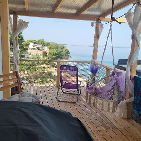 La Vista Hotel Drage Bagian luar foto
