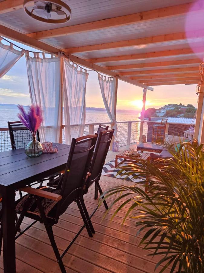 La Vista Hotel Drage Bagian luar foto